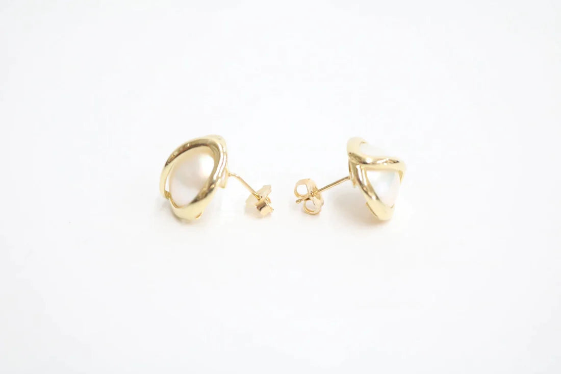 14K Yellow Gold Pearl Earrings