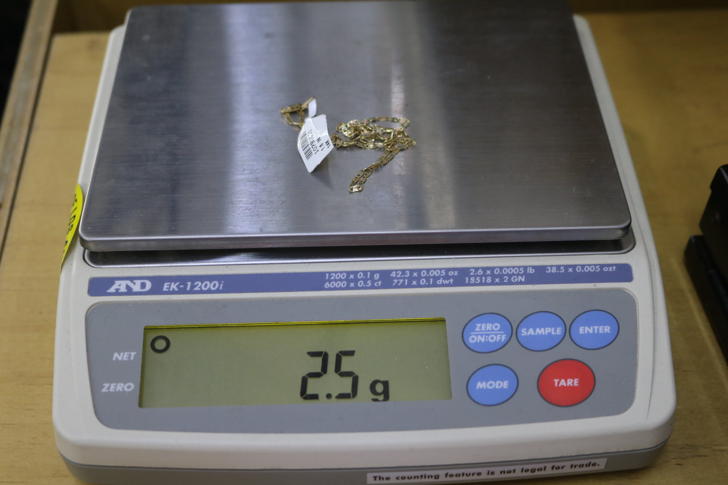 14K 3 Tone Gold Gucci Chain (16 inches)