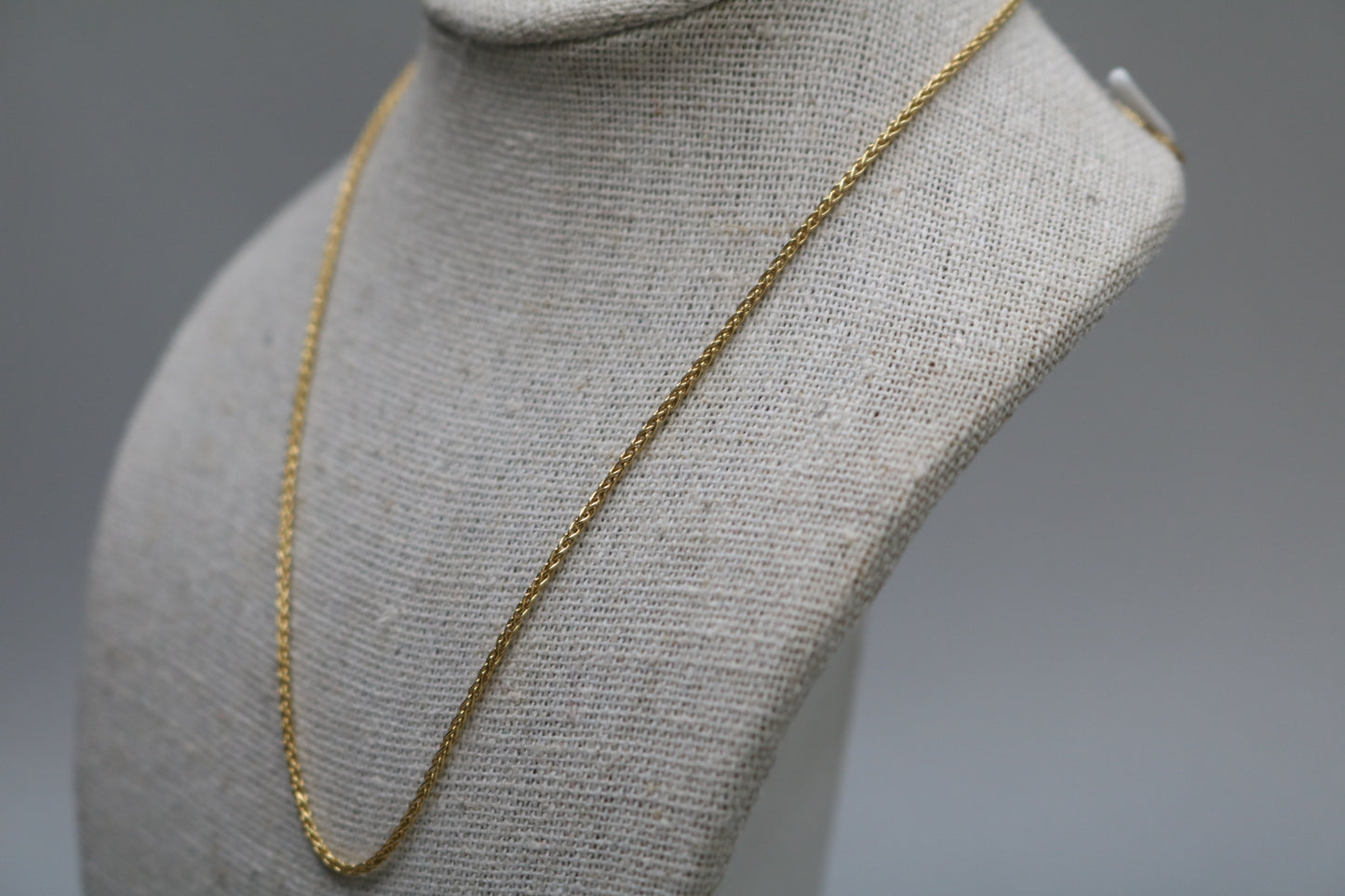 14K Yellow Gold Wheat Necklace (18 Inches)