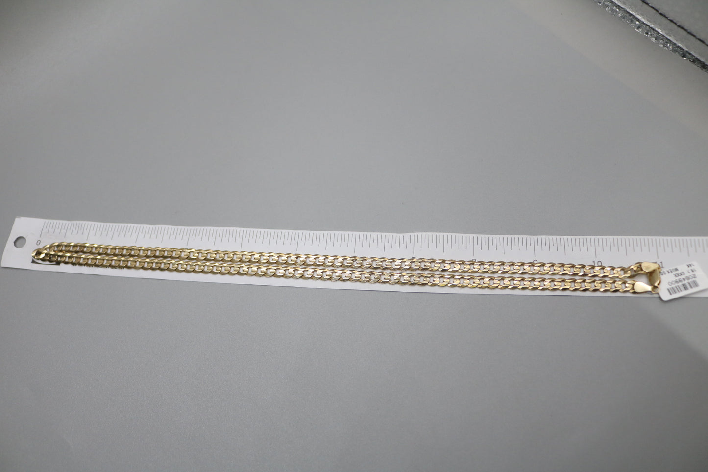 14K Yellow Gold Curb Chain (22 inches)