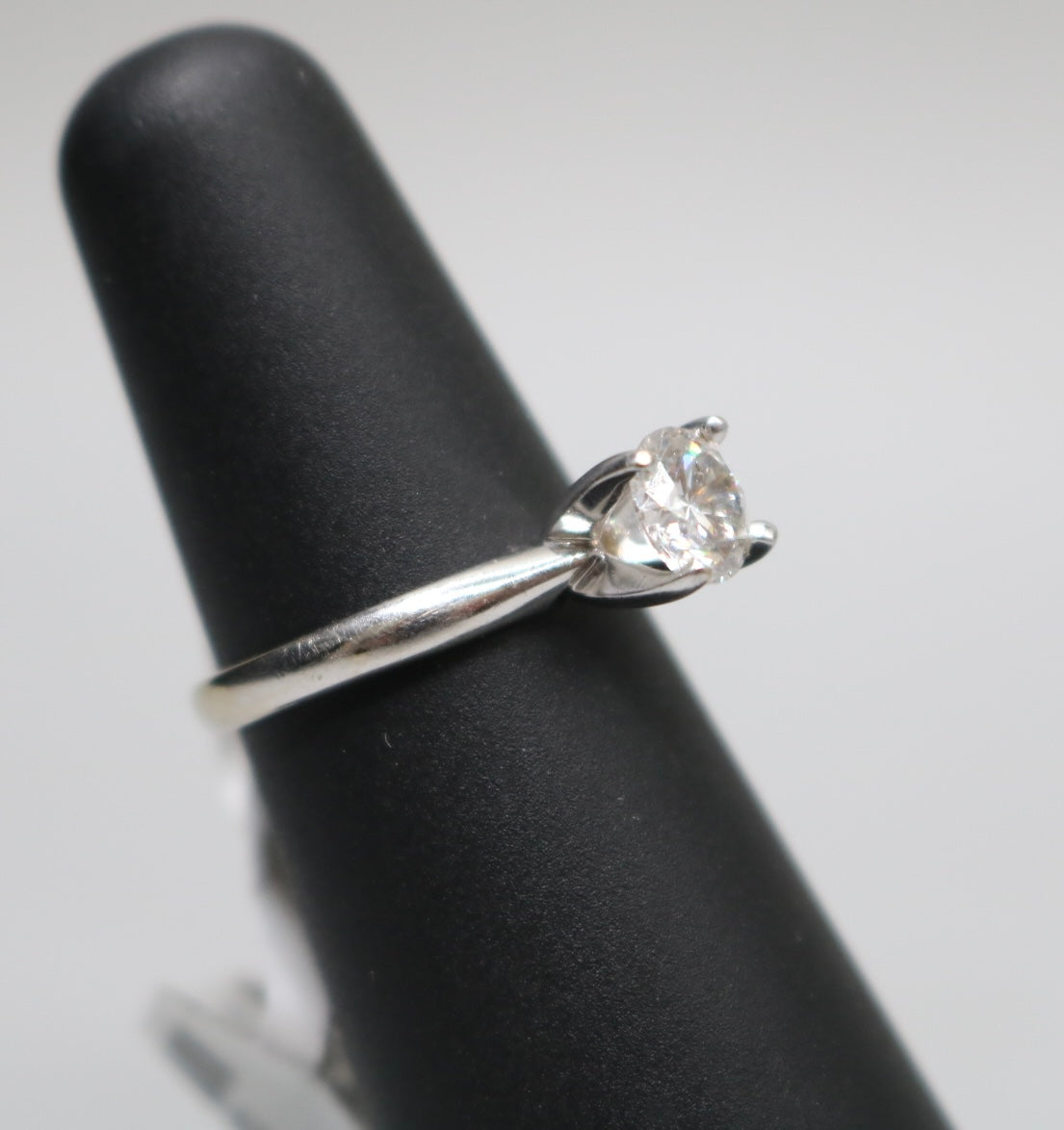 14K White Gold Engagement Ring with Lab Grown Diamond (Size 4 1/4)
