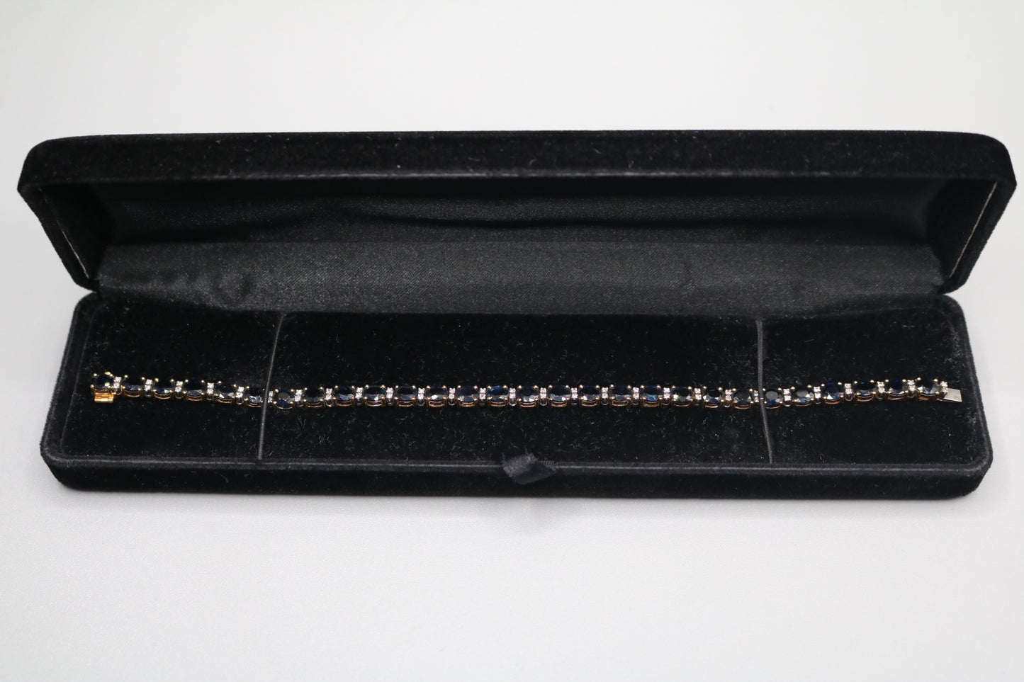 18K Yellow Gold Oval Cut Natural Sapphire and Diamond Tennis-Style Bracelet (Length 7.5 Inches) (Local Pick-Up Only)