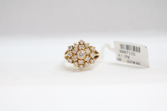 14K Yellow Gold Diamond Cluster Ring (Size 8) (1.05 CTW)