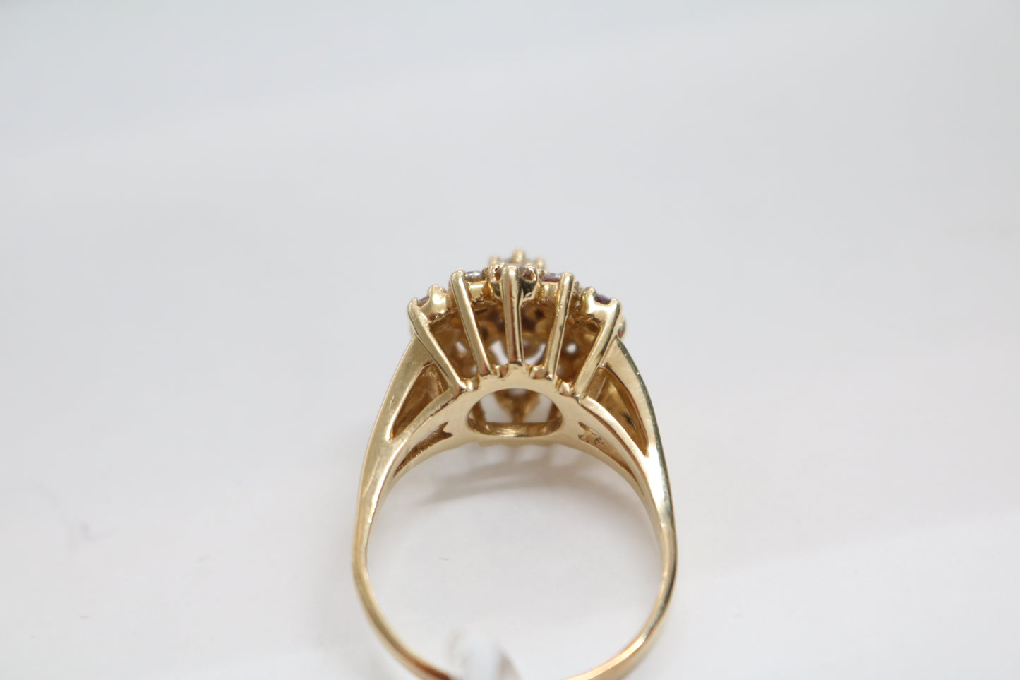 14K Yellow Gold Diamond Cluster Ring (Size 8) (1.05 CTW)