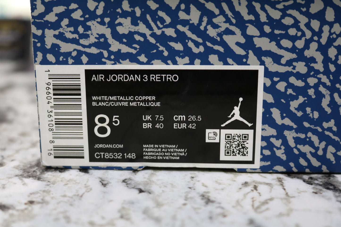 Air Jordan 3 Retro Wizards (8.5 Men's) sneakers