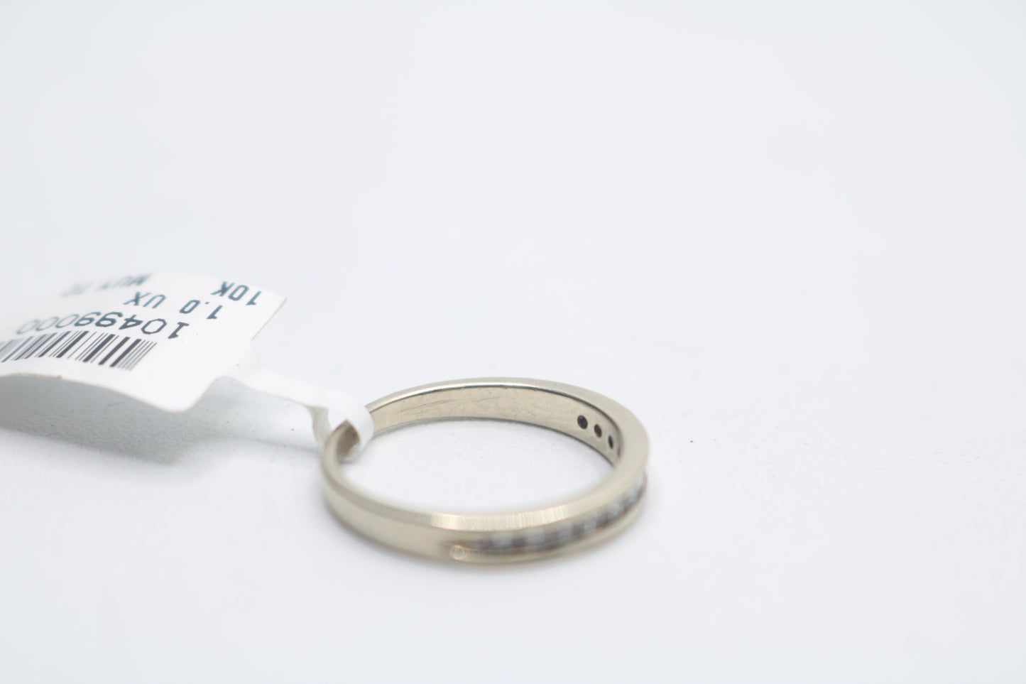 10K White Gold Round Brilliant Diamond Channel Band (Size 4 3/4)