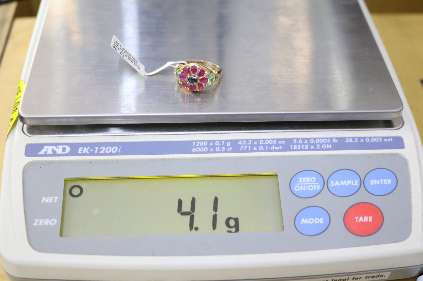 14K Yellow Gold Fancy Flower Ring (Size 6 3/4)