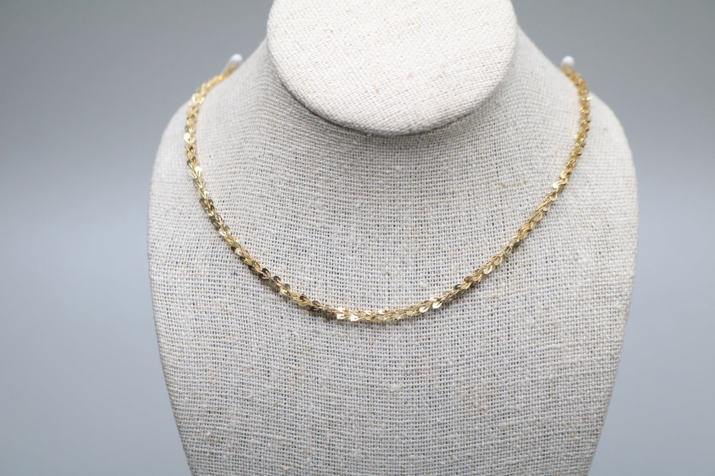 14K Yellow Gold Fancy Heart Necklace (18 Inches)