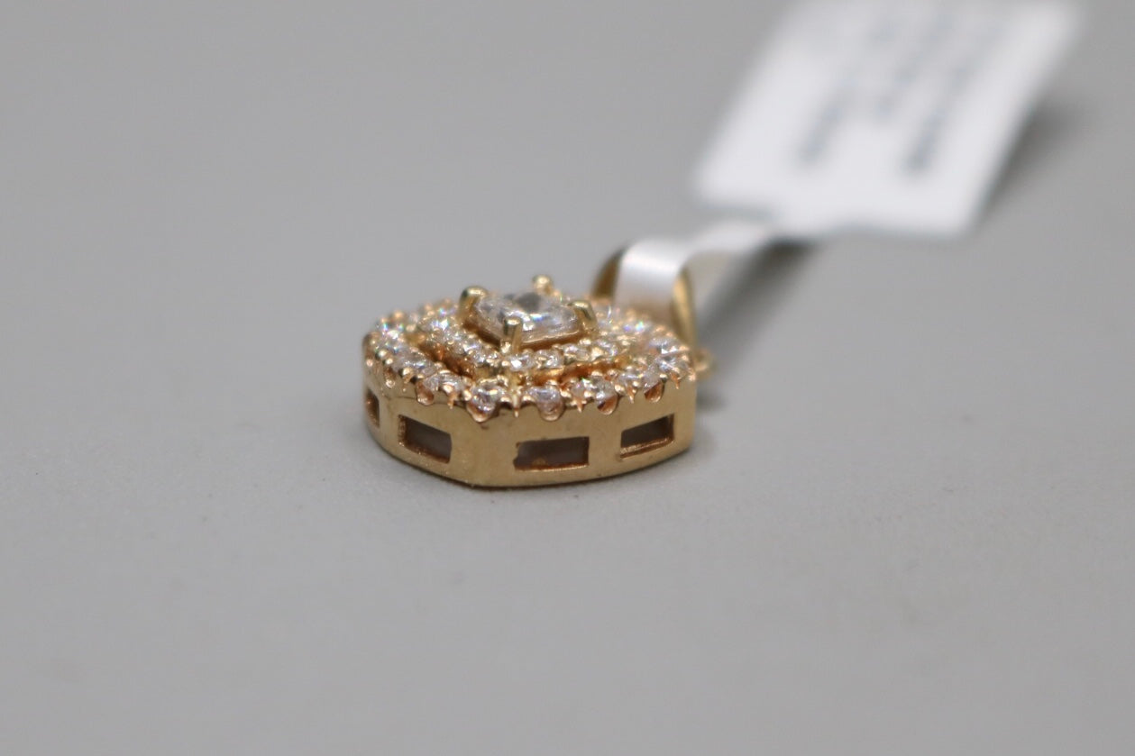 14K Yellow Gold Illusion Square Diamond Charm (0.60CTW, 2.2 Grams)