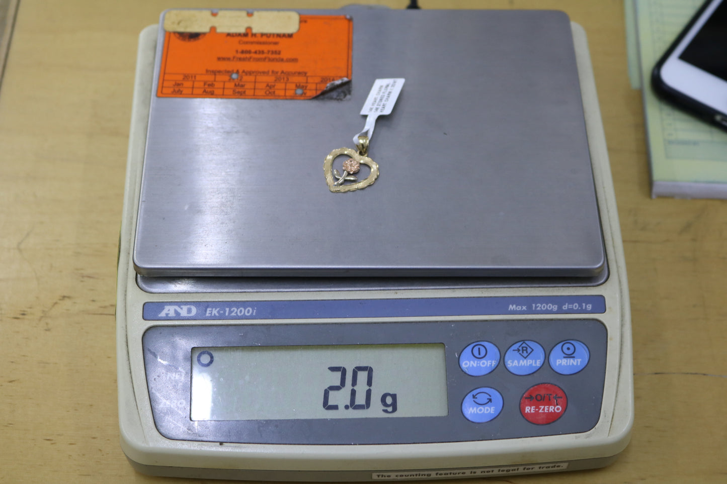 14K Two Toned Heart Flower Charm (2.0 Grams)