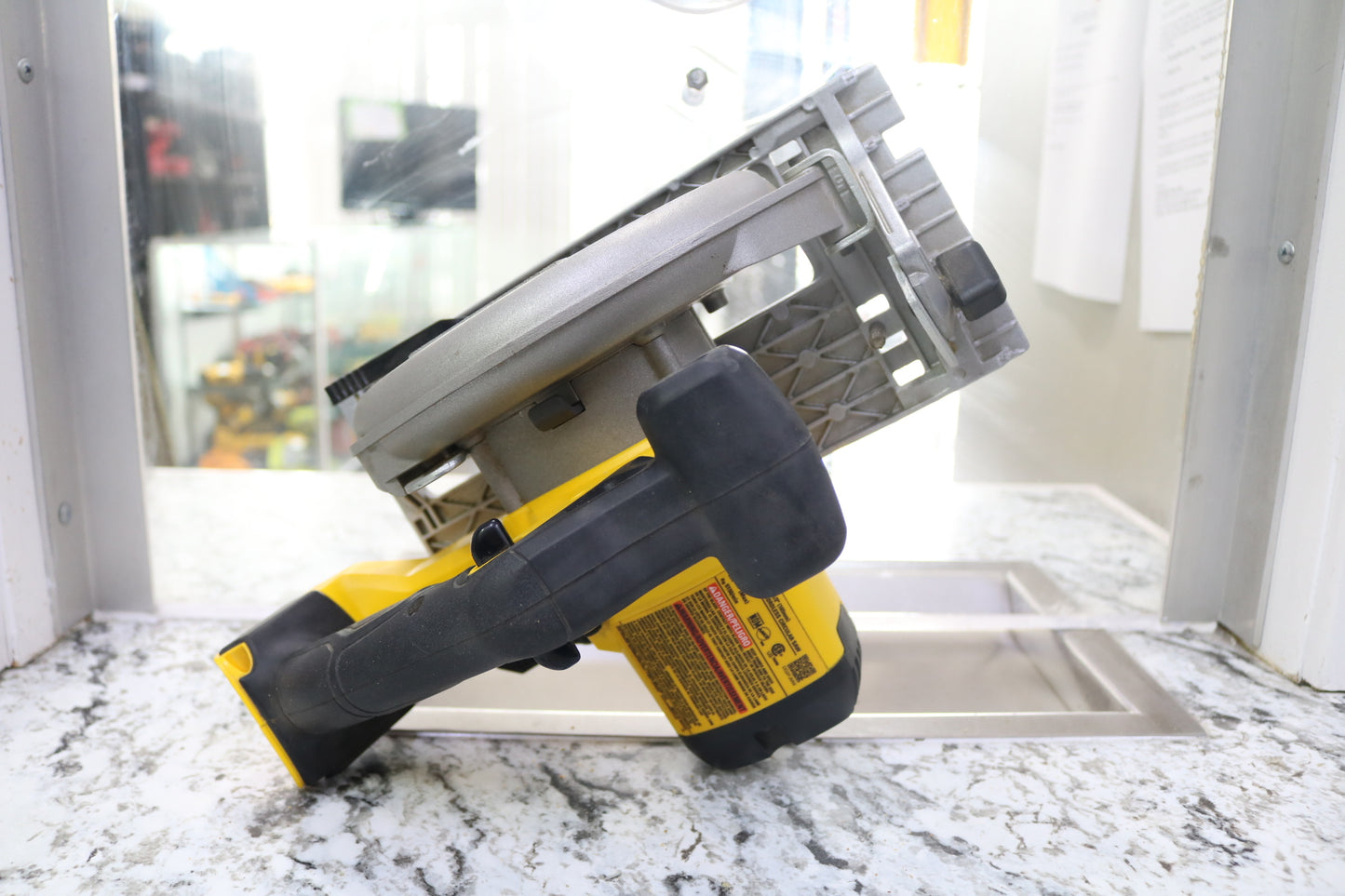 DeWalt 20V Cordless Circular Saw DCS391 (Local Purchase Only)