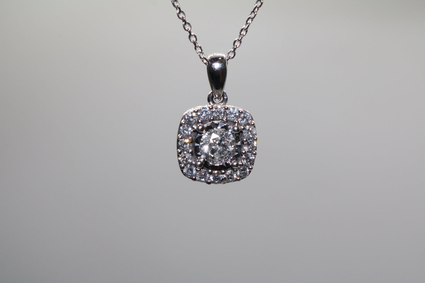 14K White Gold Cable Necklace with Diamond Pendant Local Pick-up only