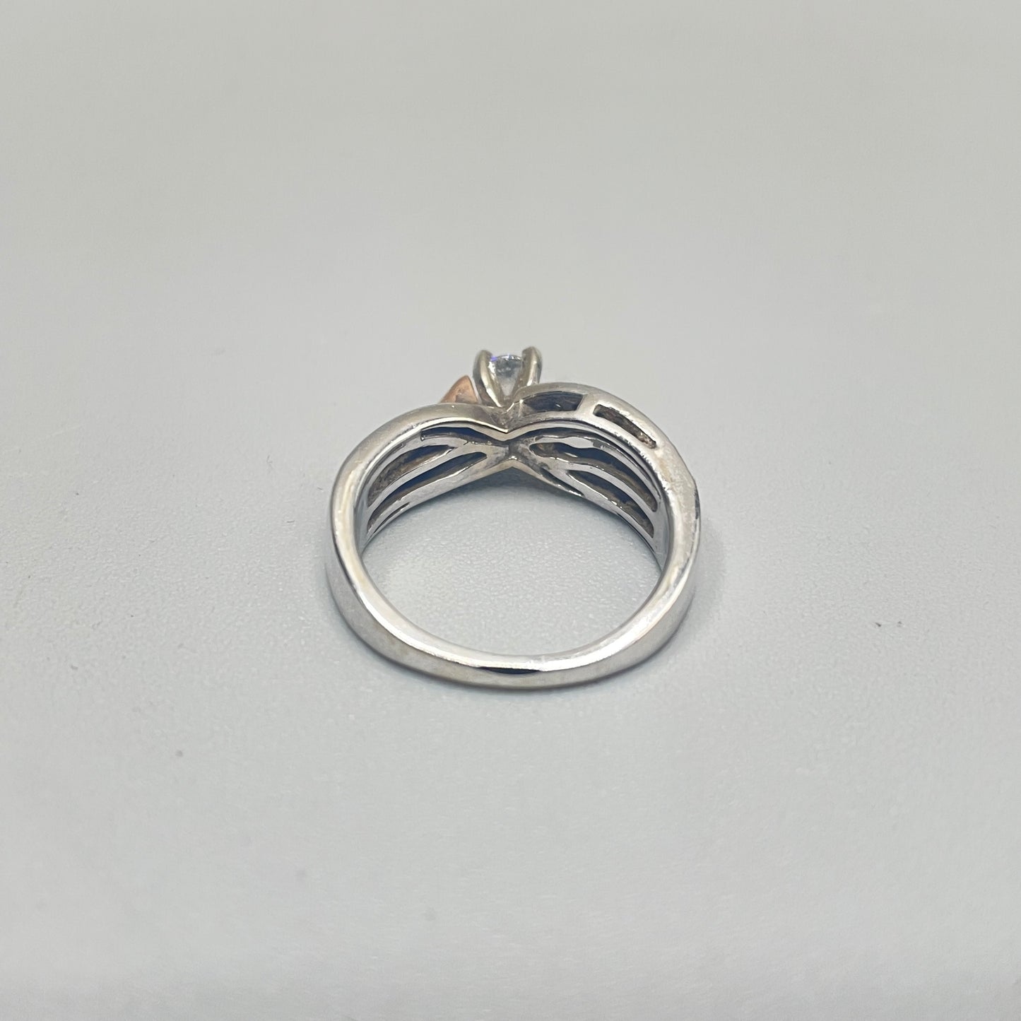 10K Two Tone Gold Diamond Engagement Ring (0.31 CTW) (Size 5)