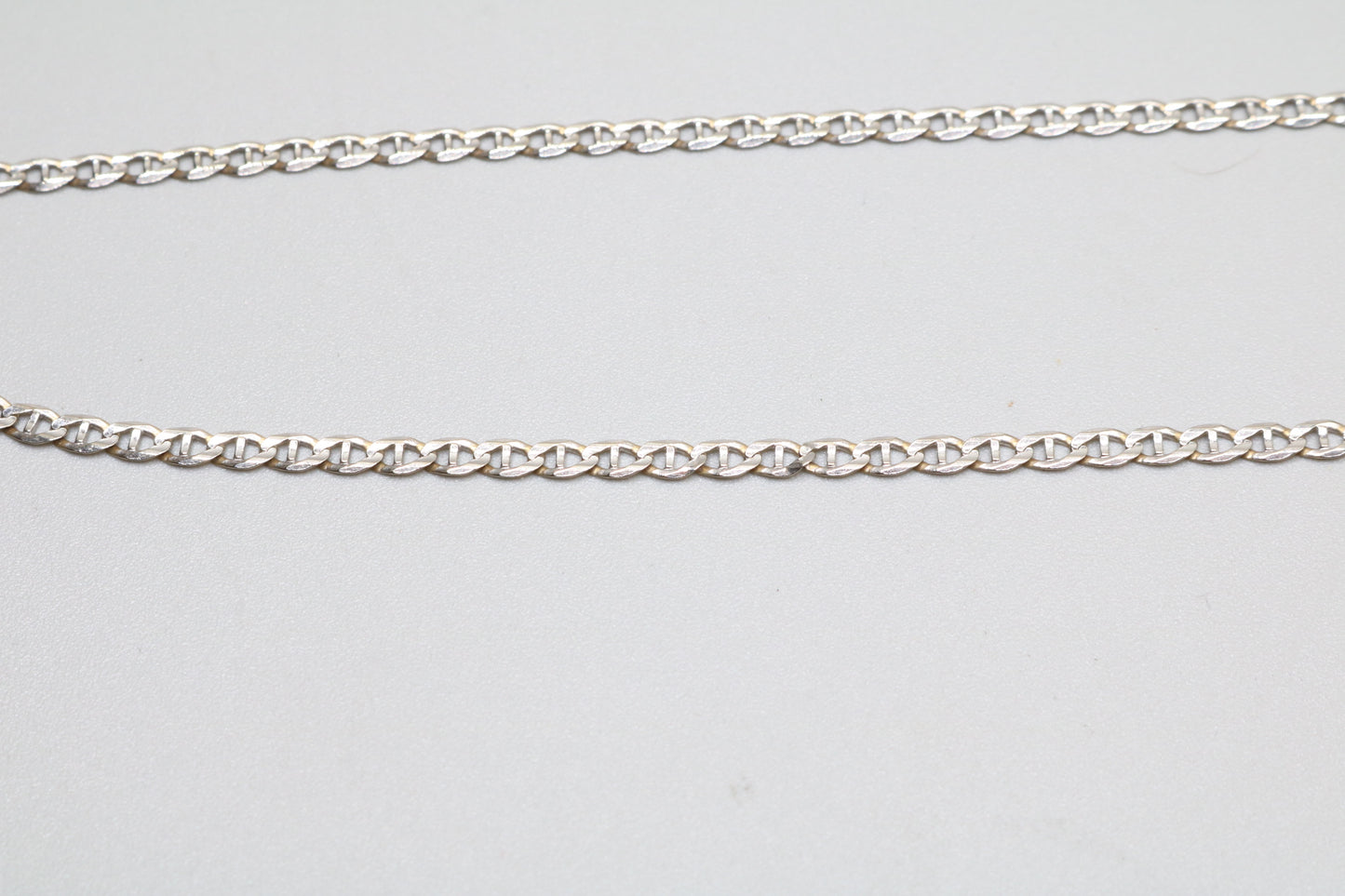 14K White Gold Mariner Style Chain (Length 27 Inches)