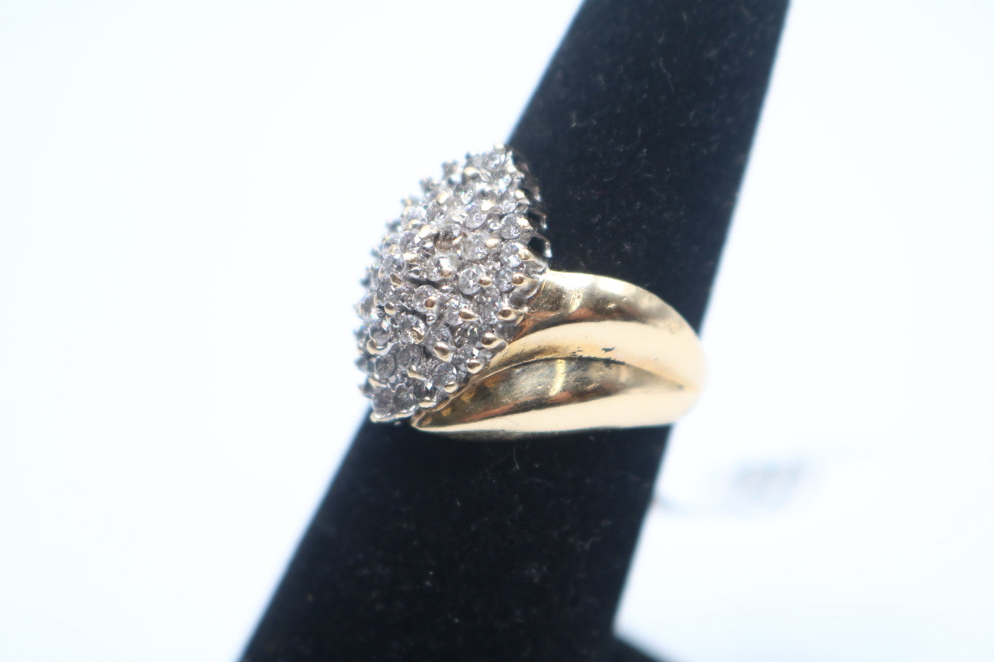14K Yellow Gold Diamond Cluster Cocktail Ring (Size 7)