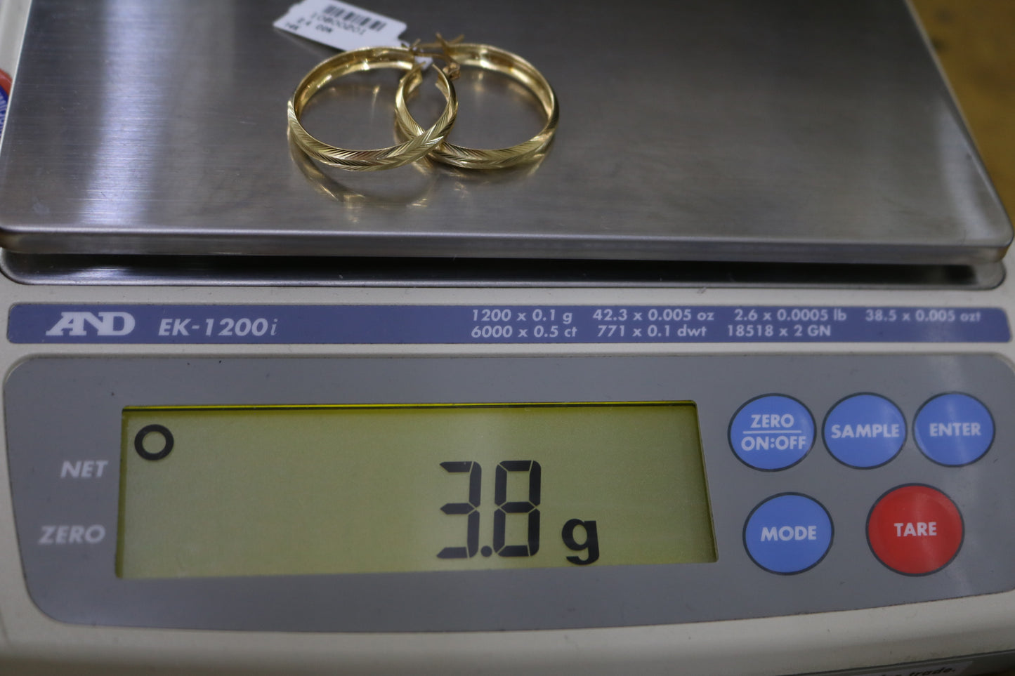 14k Yellow Gold Hoop Earring