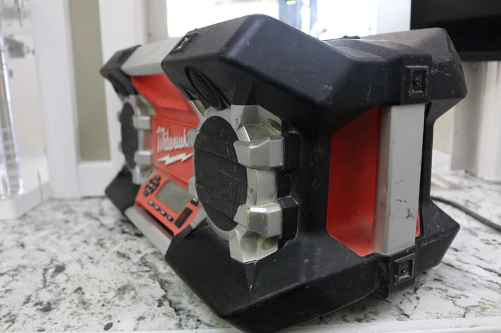 Milwaukee Large Jobsite Radio 2790-20 M12 M18 M28 12V-28V