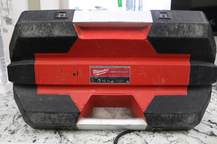 Milwaukee Large Jobsite Radio 2790-20 M12 M18 M28 12V-28V
