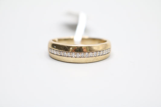 10K Yellow Gold Diamond Band Ring (Size 11)
