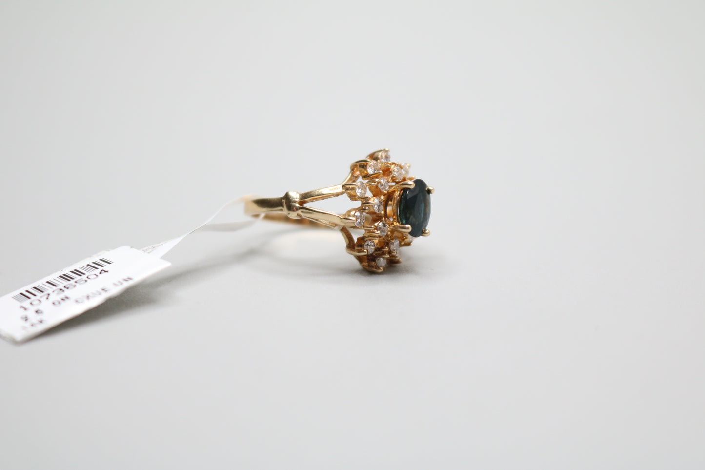 14K Yellow Gold Diamond and Topaz Cluster Ring (Size 5 3/4)