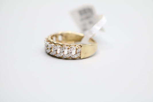 10K Yellow Gold Curb Style Diamond Ring (Size 7)