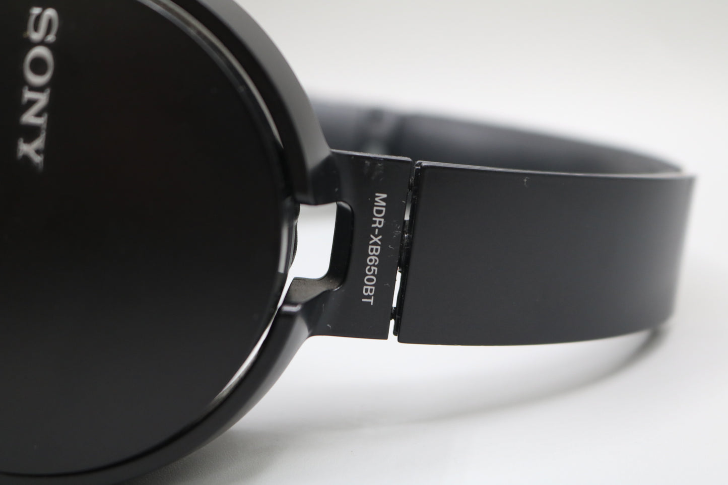 Sony Wireless Bluetooth Stereo Headphones MDR-XB650BT
