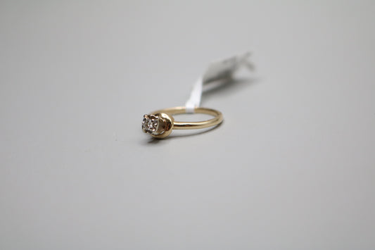 14K Yellow Gold Fancy Engagement Ring (Size 6 1/2)