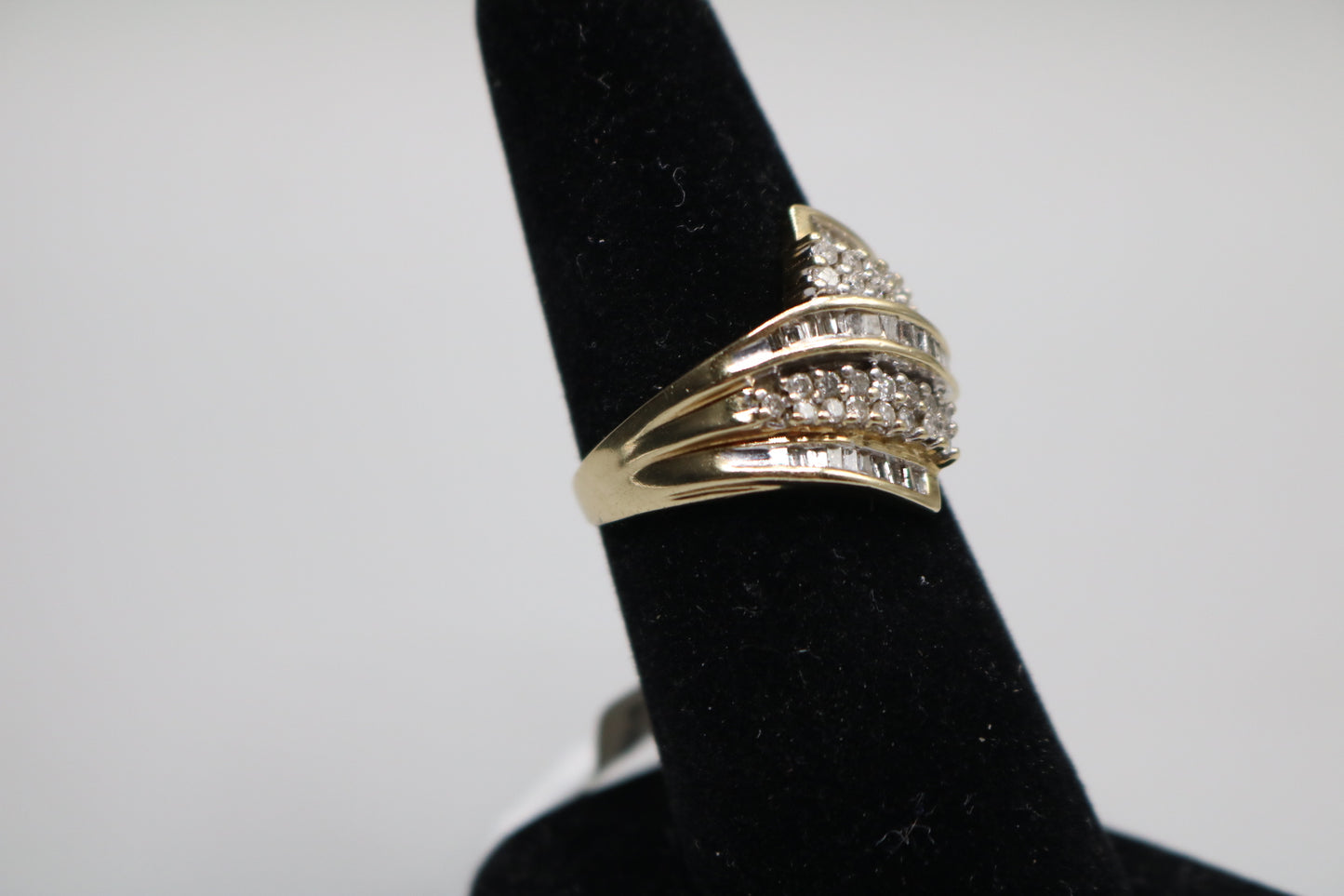 10K Yellow Gold Cluster Bypass Ring (Size 9 1/2)