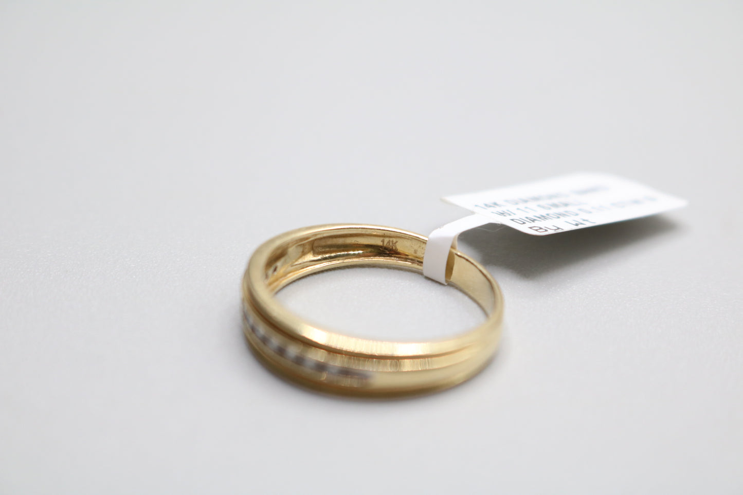 14K Yellow Gold Band Channel Setting Diamond Ring (Size 9 1/4)