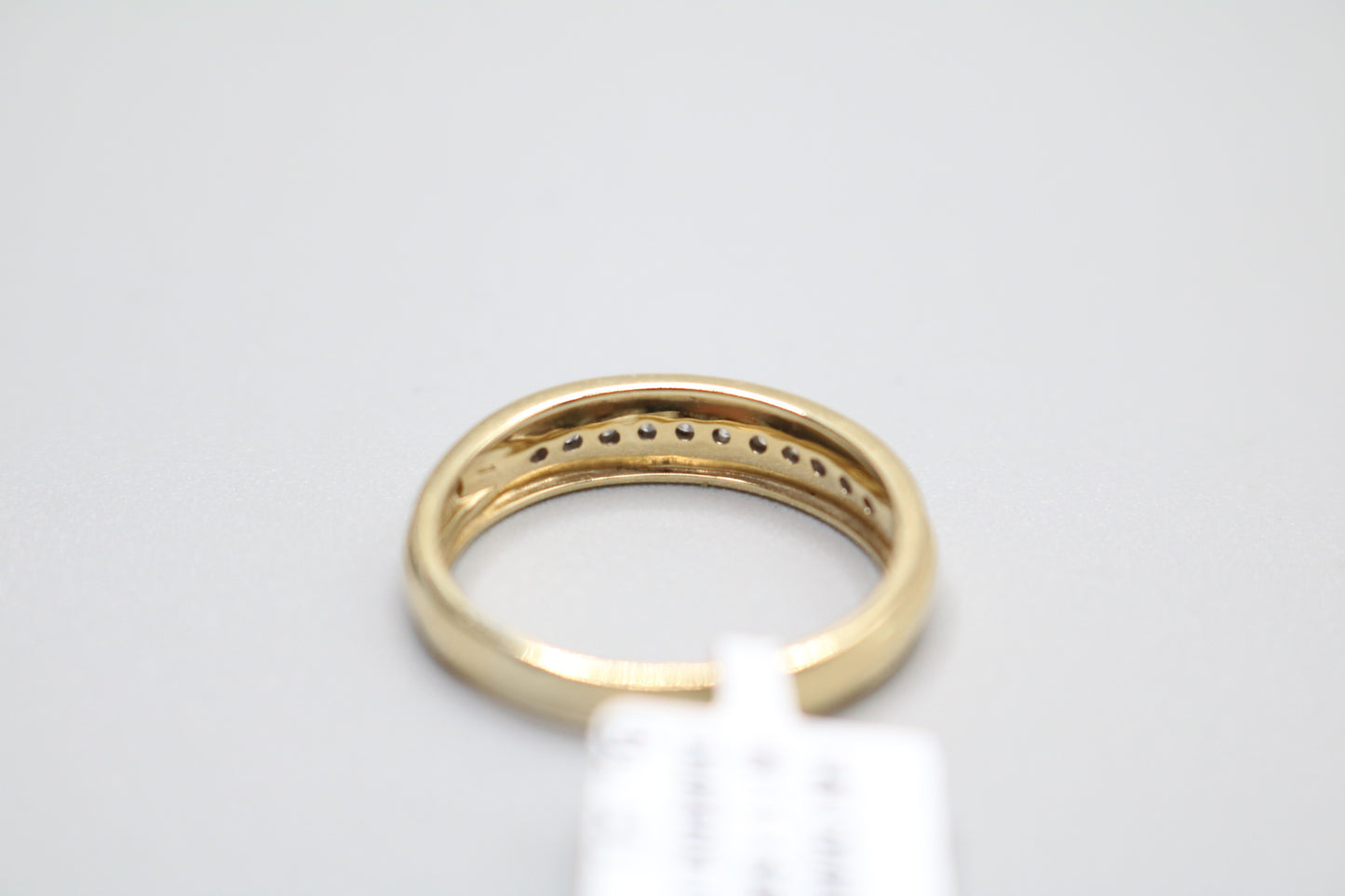 14K Yellow Gold Band Channel Setting Diamond Ring (Size 9 1/4)