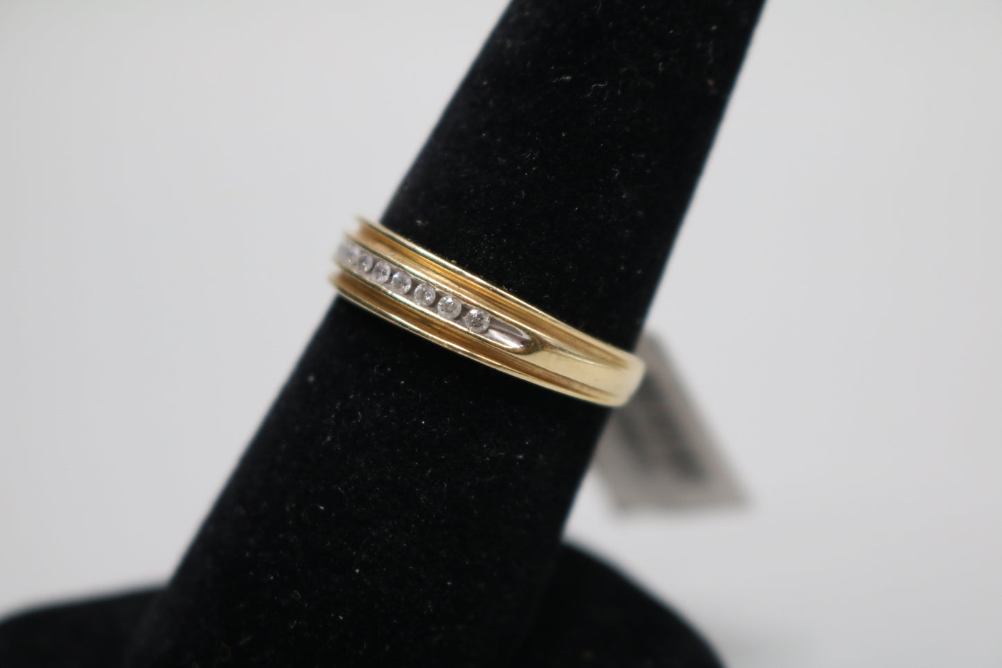 14K Yellow Gold Band Channel Setting Diamond Ring (Size 9 1/4)