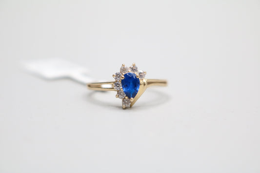 14K Yellow Gold Blue Topaz & Clear Stone Engagement Ring (Size 6 3/4)
