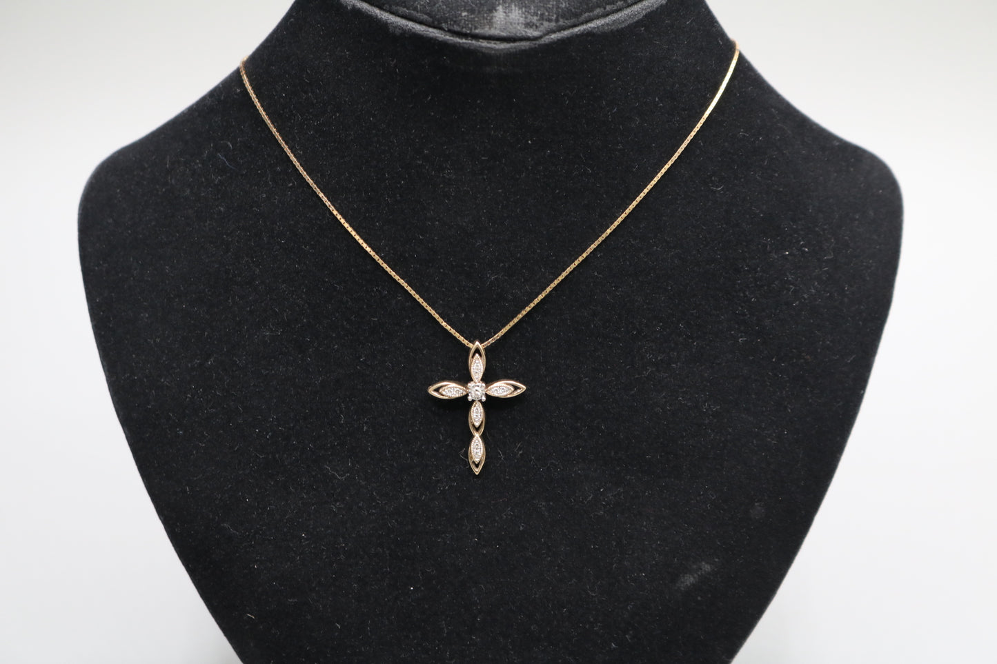 14K/10K Yellow Gold Box Necklace with Diamond Cross Charm (17 Inches)