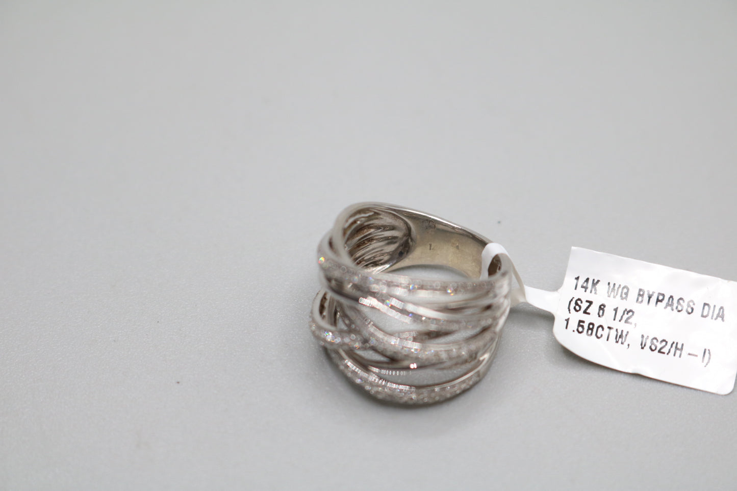 14K White Gold Bypass Ring with Diamonds (1.58 CTW) (Size 6 1/2)