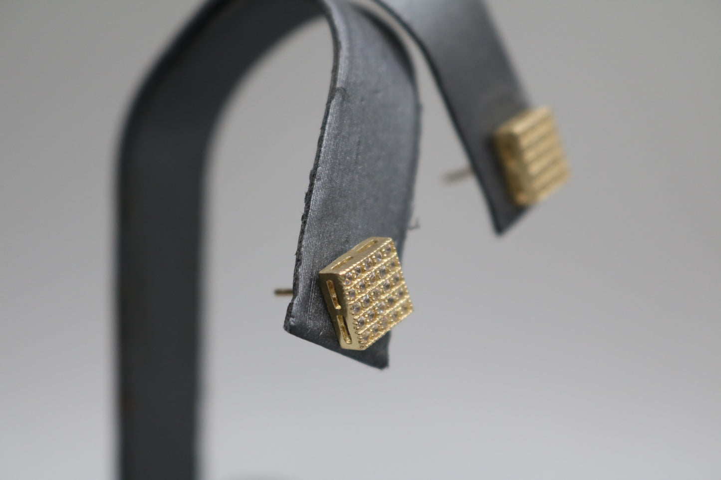10K Yellow Gold Square Shaped Cluster Earrings (1.7 Grams)