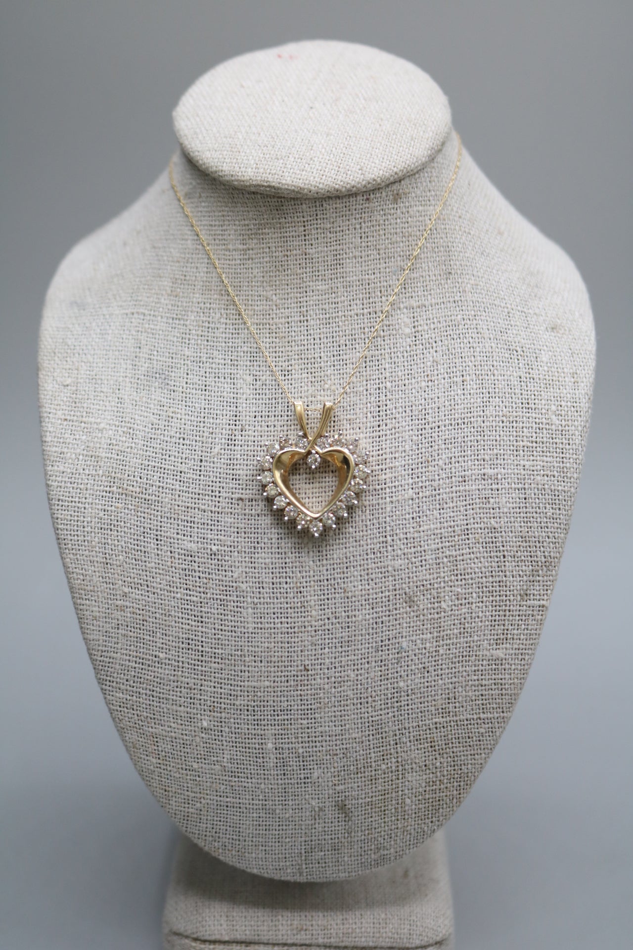14K Yellow Gold Twisted Chain W/ 14K Yellow Gold Heart Diamond Charm