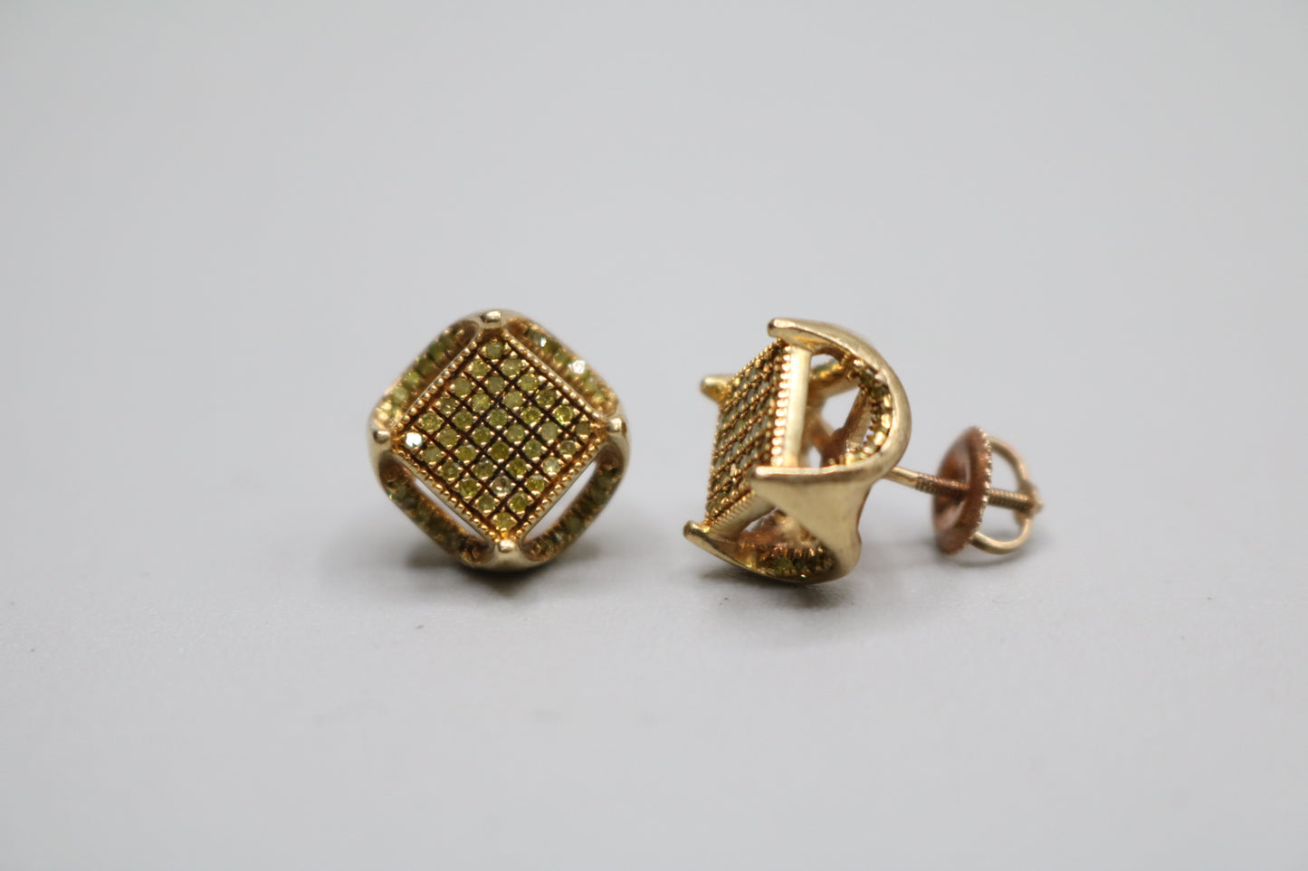 10K Yellow Gold Diamond Stud Earrings (0.56 CTW)