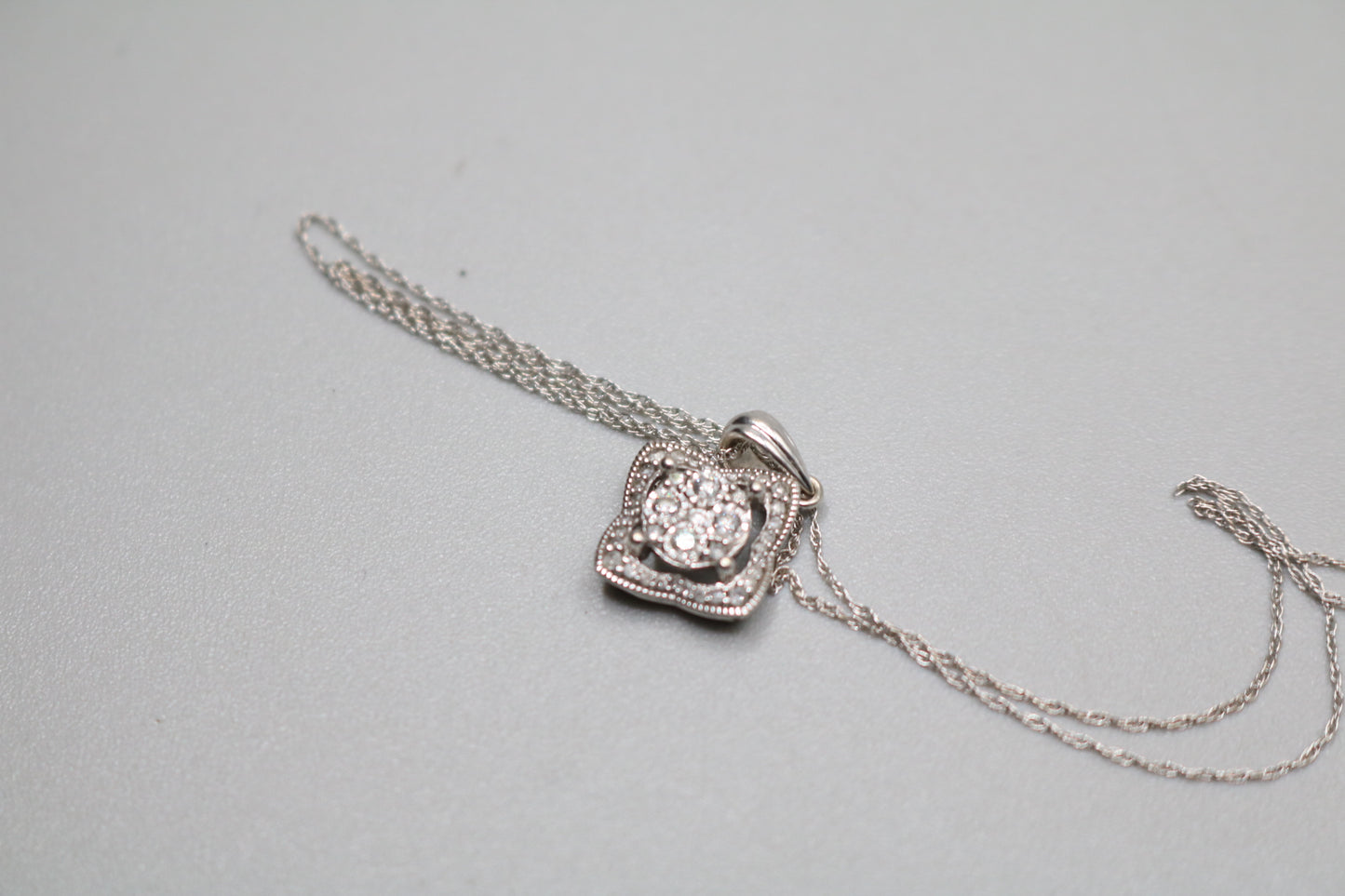 10K White Gold Twisted Chain Necklace w/ Floral Diamond Charm 0.56CTW