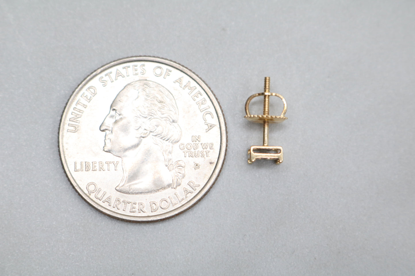 10K Yellow Gold Diamond Square Face Single Stud Earring (0.045CTW)