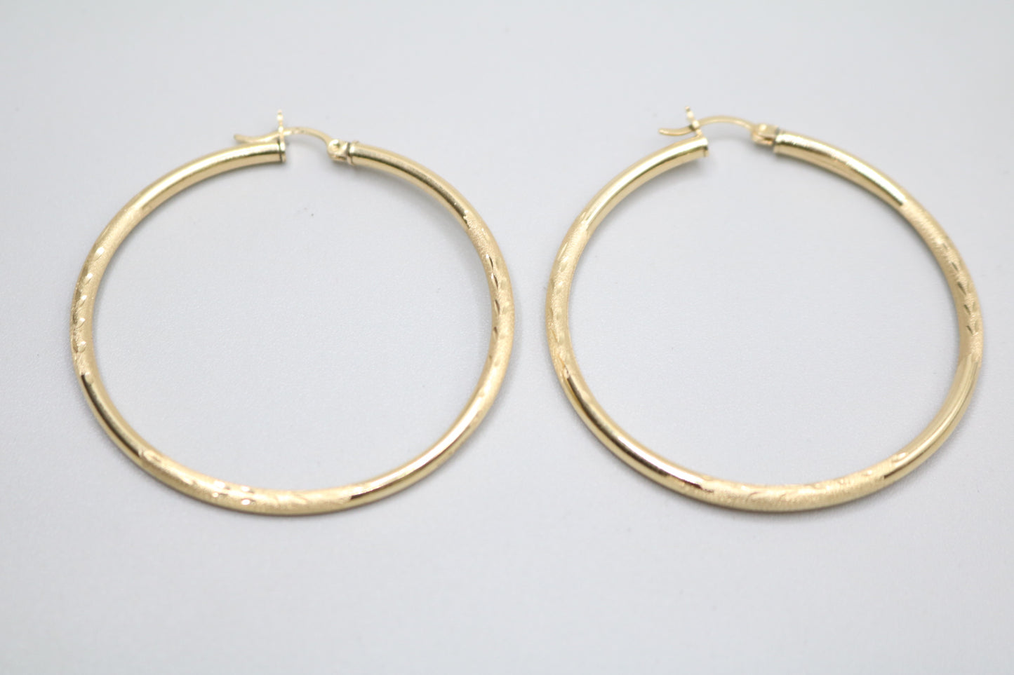 14K Yellow Gold Hoop Pair Earrings (4.5 Grams)