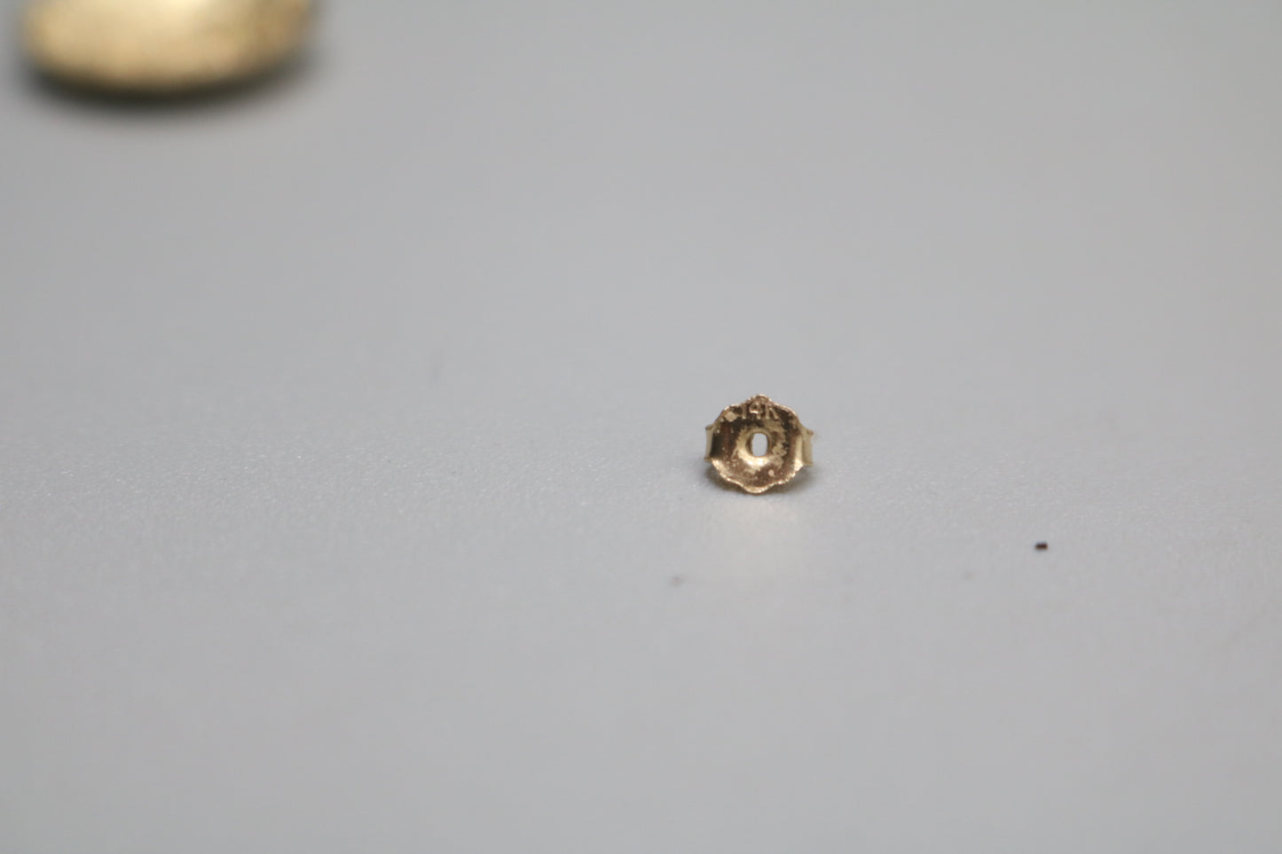 14K Yellow Gold Nugget Style Pair Earrings (3.8 Grams)