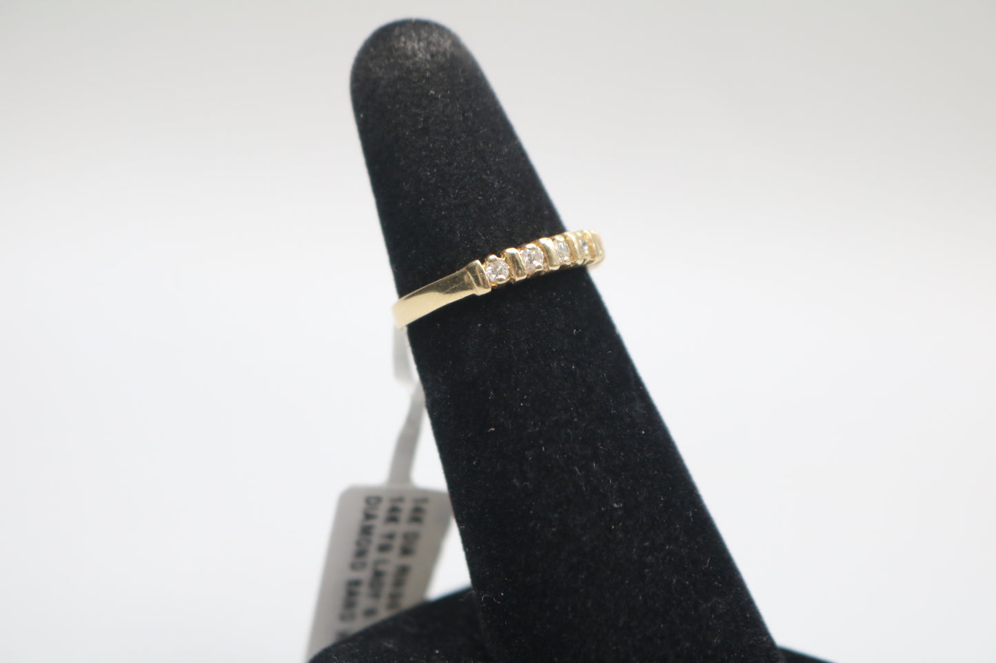 14K Yellow Gold Diamond Channel Band Ring (Size 5 1/2)