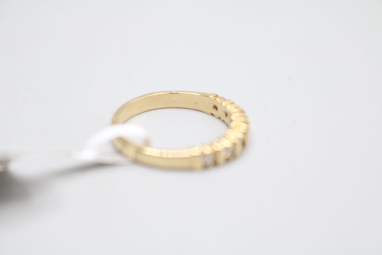 14K Yellow Gold Diamond Channel Band Ring (Size 5 1/2)