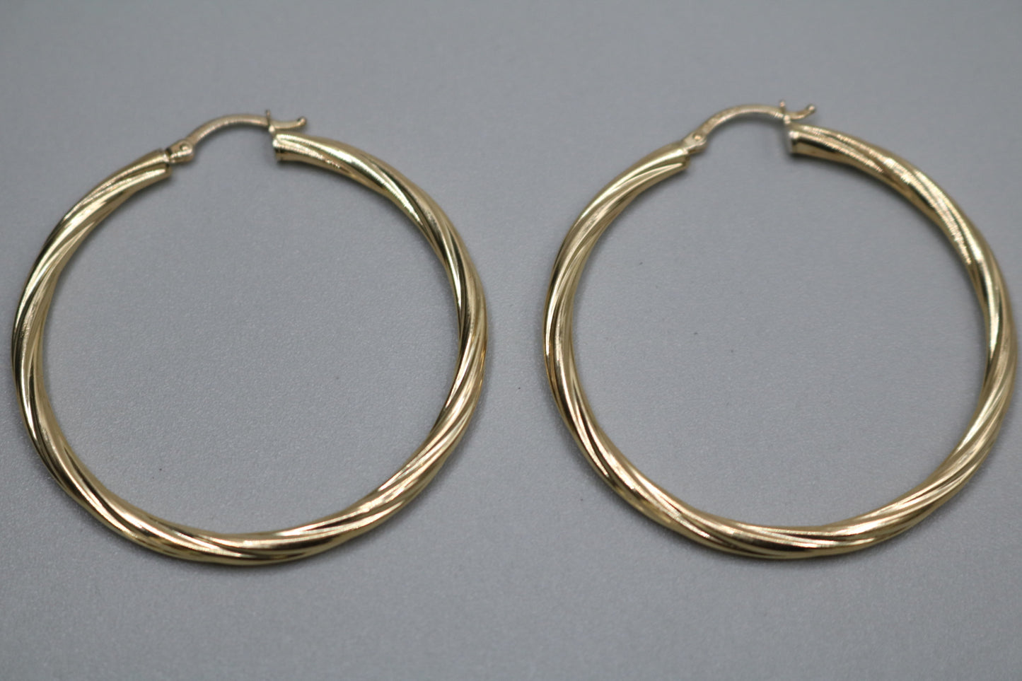 14K Yellow Gold Twist Hoop Earrings (5.5 Grams)
