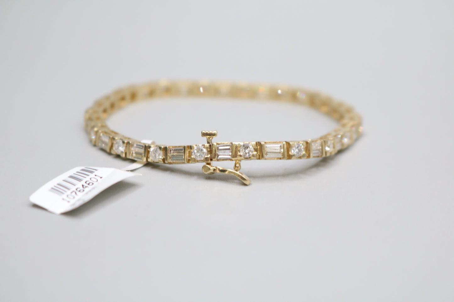 14K Yellow Gold Diamond Tennis Bracelet (3.78 CTW) (Local Pick-Up)