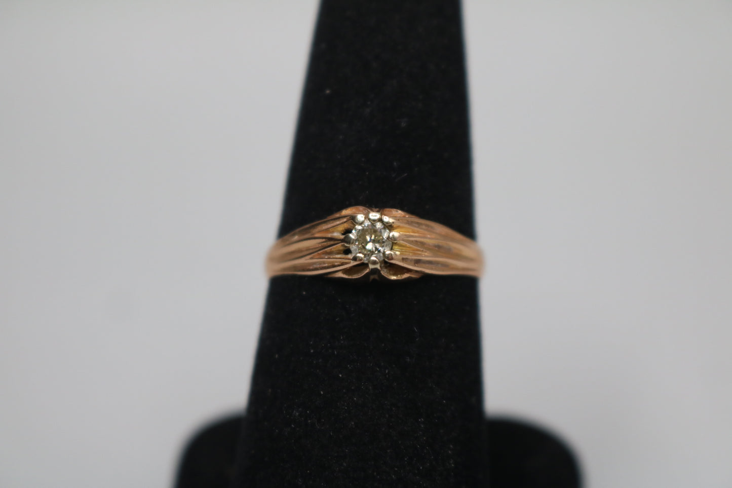 18K Rose Gold Fancy Solitaire Diamond Ring (Size 8 1/2)