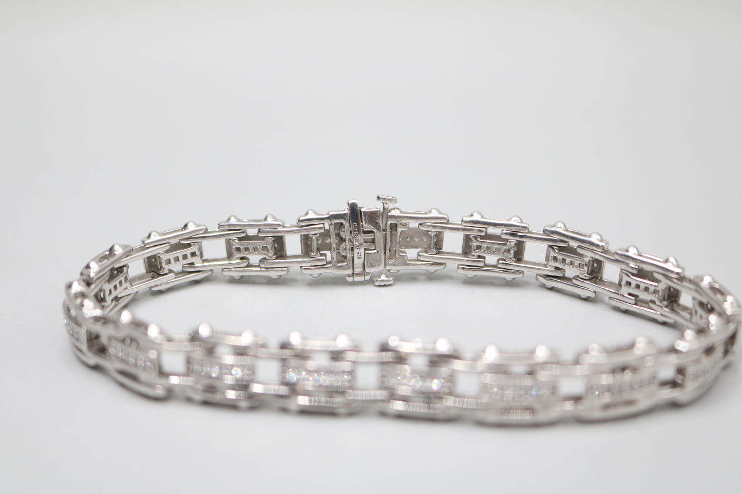 SILVER TENNIS BRACELET WITH LAB GROW DIAMONDS