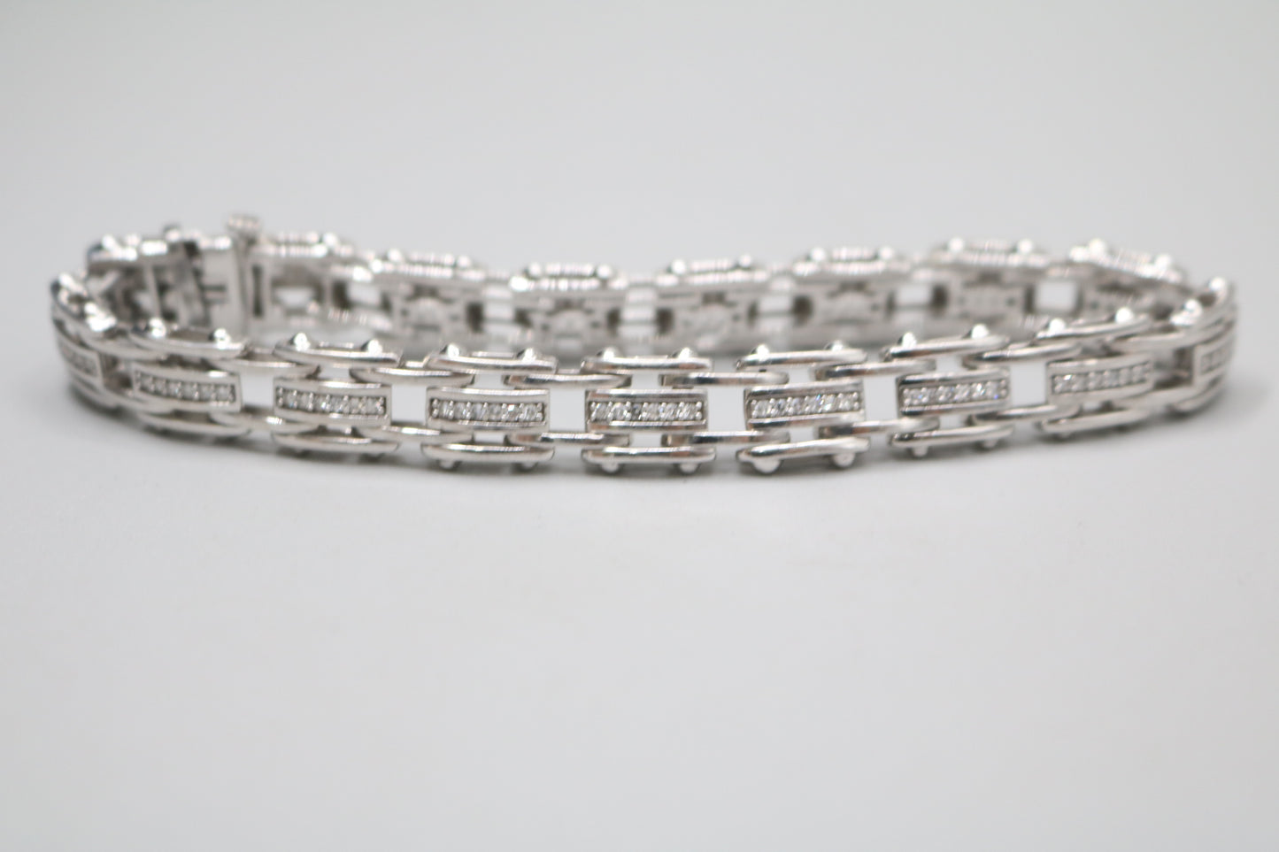 SILVER TENNIS BRACELET WITH LAB GROW DIAMONDS