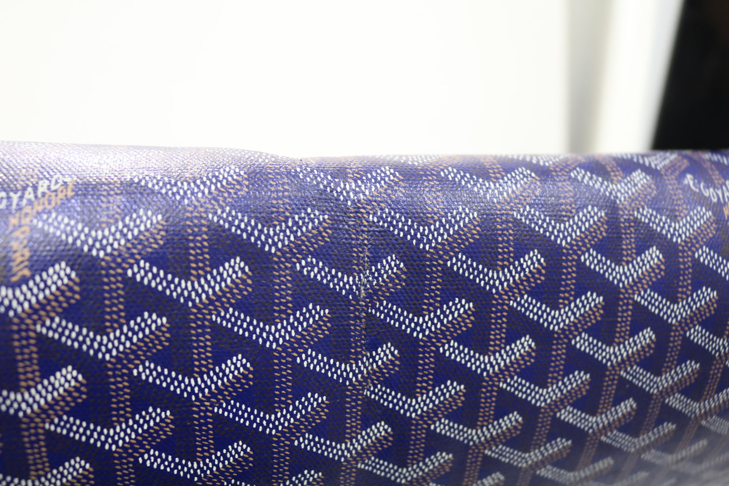 Goyard Grand Bleu GM Blue Messenger Bag (Local Purchase Only)