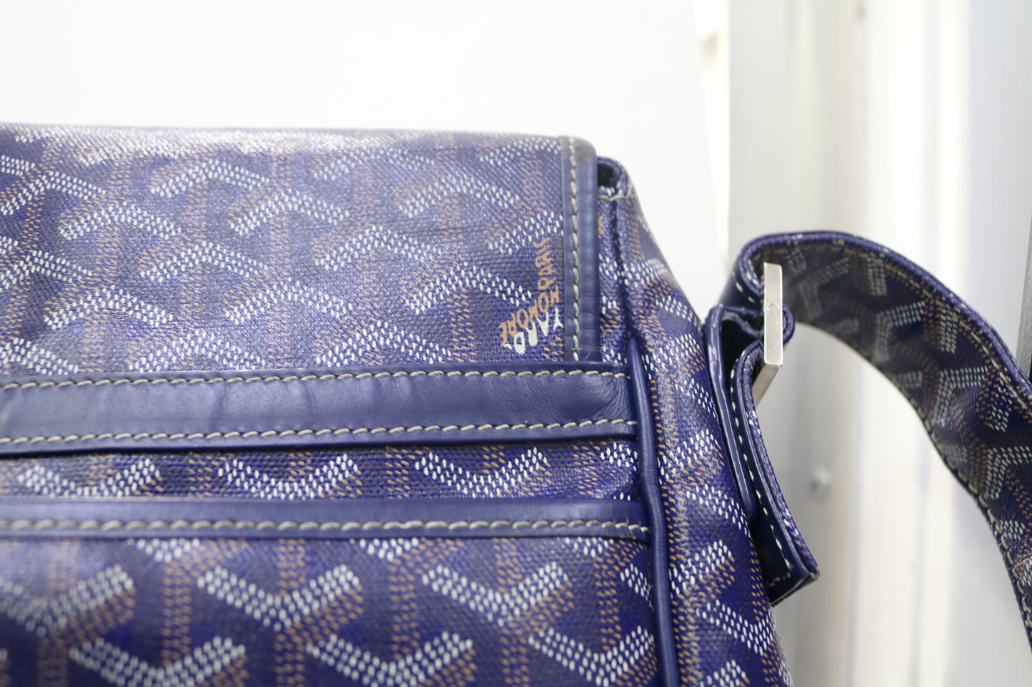 Goyard Grand Bleu GM Blue Messenger Bag (Local Purchase Only)